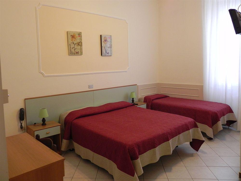 Hotel Ondina Viareggio Exterior foto